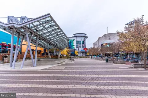 Exterior - 930 Wayne Ave #1009, Silver Spring, MD 20910 photo 4 of 6