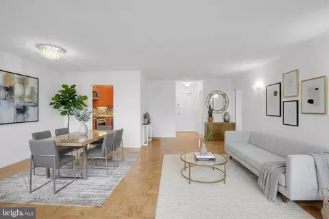 5500 Friendship Blvd #1128N, Chevy Chase, MD 20815