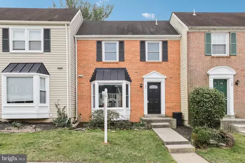 106 Lamont Ln, Gaithersburg, MD 20878