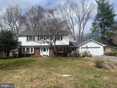3221 Beret Ln, Silver Spring, MD 20906