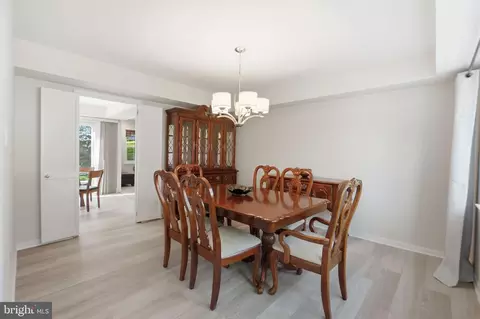 Dining - 3221 Beret Ln, Silver Spring, MD 20906 photo 3 of 3