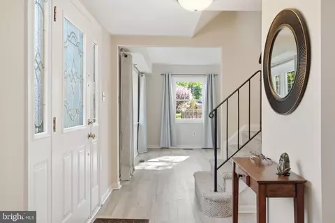Entry Way - 3221 Beret Ln, Silver Spring, MD 20906 photo 2 of 4