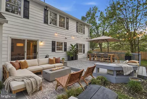Exterior - 3221 Beret Ln, Silver Spring, MD 20906 photo 2 of 13