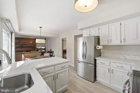 Kitchen - 3221 Beret Ln, Silver Spring, MD 20906 photo 4 of 4