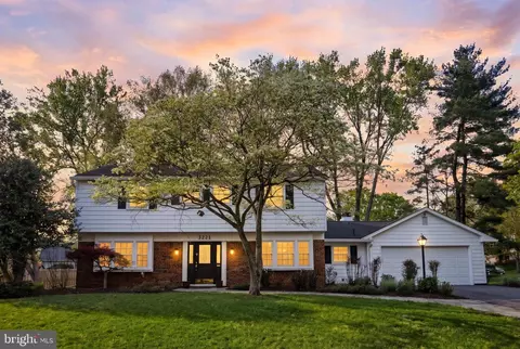 3221 Beret Ln, Silver Spring, MD 20906