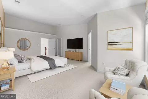 Bedroom - 1627 Whitehall Dr, Silver Spring, MD 20904 photo 2 of 5