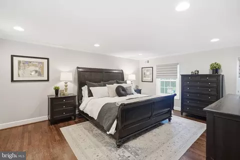 Bedroom - 1 Paddock Ct, Potomac, MD 20854 photo 1 of 8