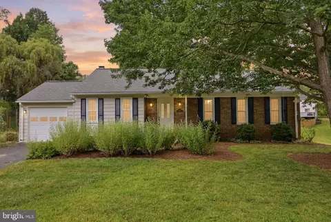 14204 Piccadilly Rd, Silver Spring, MD 20906