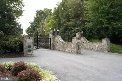 12000 River Rd, Potomac, MD 20854 photo 4