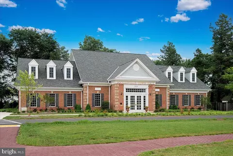 View/Area - 17900 Hickman St, Poolesville, MD 20837 photo 2 of 2