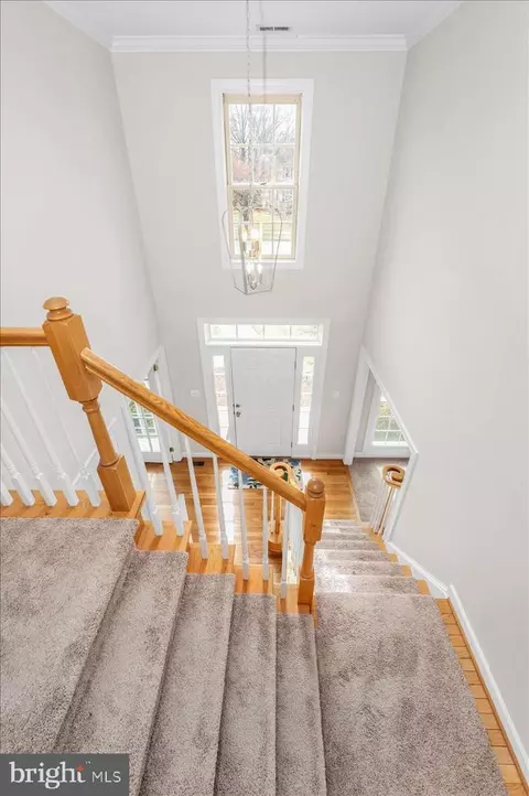 Entry Way - 17900 Hickman St, Poolesville, MD 20837 photo 2 of 6