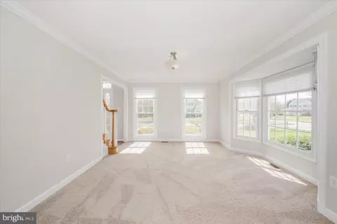 Living - 17900 Hickman St, Poolesville, MD 20837 photo 1 of 8
