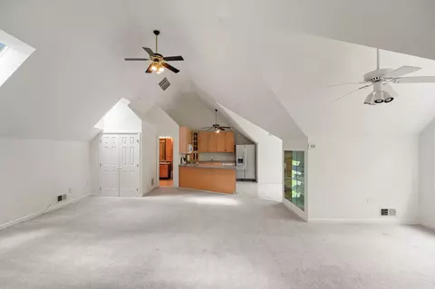 Living - 18 Pinebark Ct, Brinklow, MD 20862 photo 11 of 13
