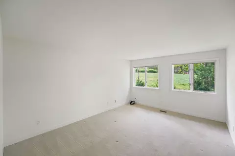 Bedroom - 18 Pinebark Ct, Brinklow, MD 20862 photo 4 of 7