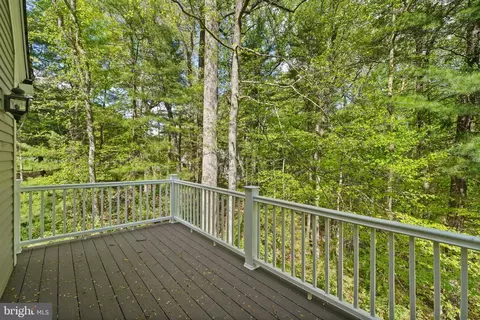 Exterior - 18 Pinebark Ct, Brinklow, MD 20862 photo 4 of 18
