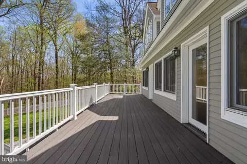 Exterior - 18 Pinebark Ct, Brinklow, MD 20862 photo 13 of 18