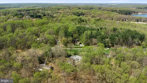 View/Area - 18 Pinebark Ct, Brinklow, MD 20862 photo 5 of 6