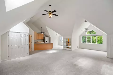Living - 18 Pinebark Ct, Brinklow, MD 20862 photo 10 of 13