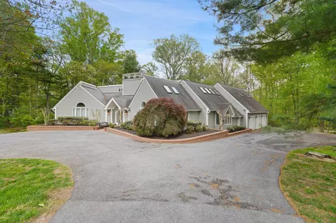 Exterior - 18 Pinebark Ct, Brinklow, MD 20862 photo 11 of 18
