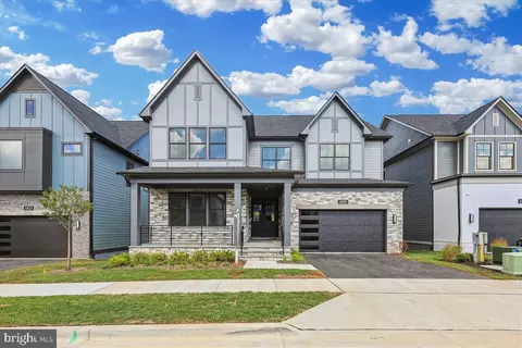 6819 Isabella, Bethesda, MD 20817