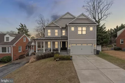 6304 Wilmett Rd, Bethesda, MD 20817