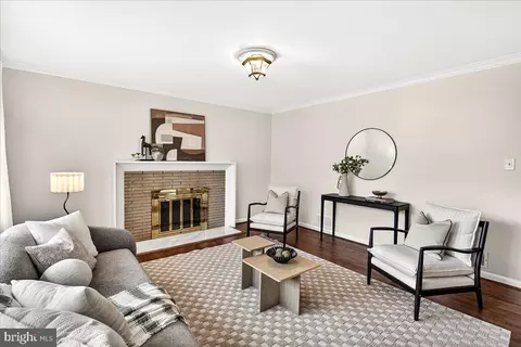 15016 Timberlake Dr, Silver Spring, MD 20905 photo 9
