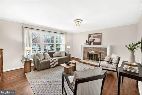 15016 Timberlake Dr, Silver Spring, MD 20905 photo 8