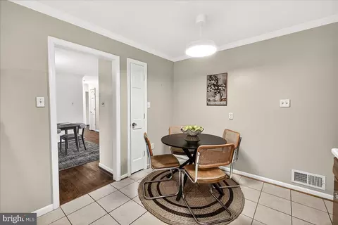 15016 Timberlake Dr, Silver Spring, MD 20905 photo 11