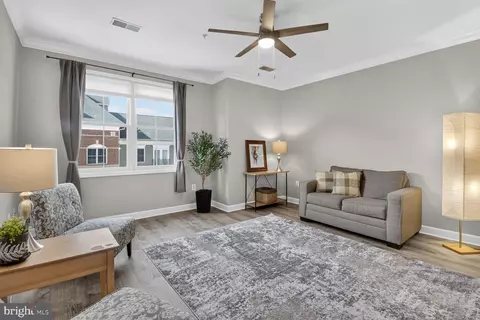 801 Pleasant Dr #80114, Rockville, MD 20850