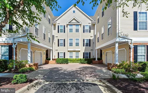 12708 Found Stone Rd #3-302, Germantown, MD 20876