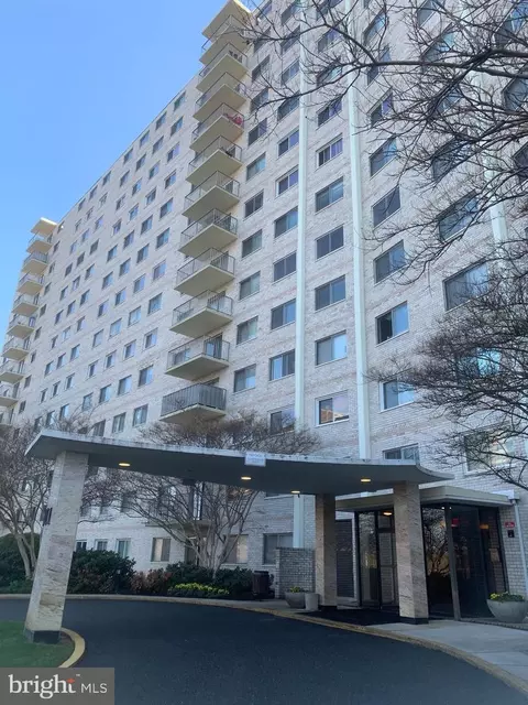 1111 University Blvd W #919-A, Silver Spring, MD 20902