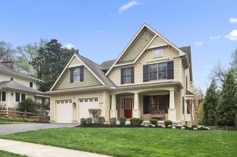 4700 Edgefield Rd, Bethesda, MD 20814