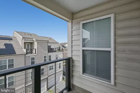 Exterior - 12626 Layhill Rd, Silver Spring, MD 20906 photo 2 of 4