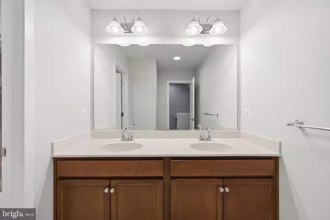 Entry Way - 12626 Layhill Rd, Silver Spring, MD 20906 photo 2 of 2