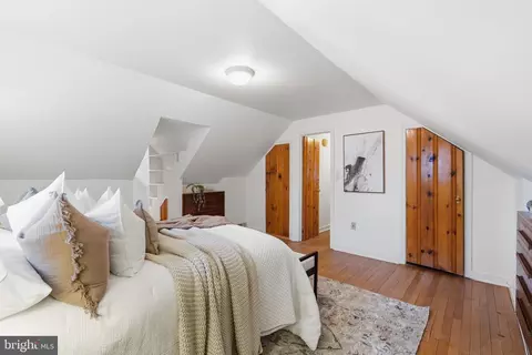 Bedroom - 9504 Riley Rd, Silver Spring, MD 20910 photo 2 of 3