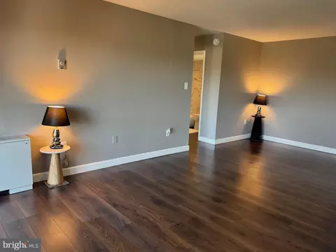8830 Piney Branch Rd #803, Silver Spring, MD 20903 photo 8