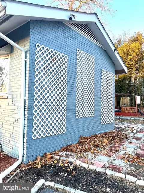 Exterior - 11321 College View Dr, Silver Spring, MD 20902 photo 10 of 14