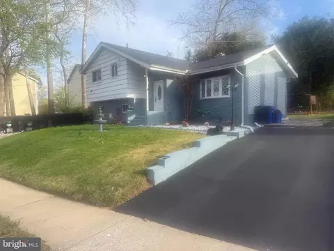 11321 College View Dr, Silver Spring, MD 20902