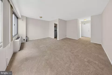 5500 Friendship Blvd #1024N, Chevy Chase, MD 20815