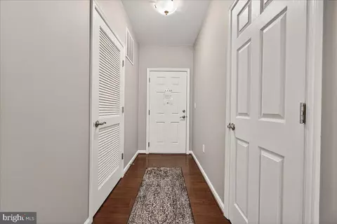 Entry Way - 3911 Doc Berlin Dr #37, Silver Spring, MD 20906 photo 4 of 5