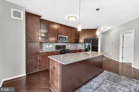 Kitchen - 3911 Doc Berlin Dr #37, Silver Spring, MD 20906 photo 2 of 7