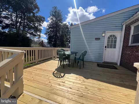 Exterior - 10149 Sutherland Rd, Silver Spring, MD 20901 photo 3 of 6