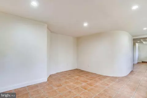 Living - 746 Thayer Ave, Silver Spring, MD 20910 photo 3 of 3
