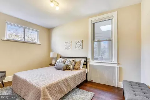 Bedroom - 746 Thayer Ave, Silver Spring, MD 20910 photo 2 of 7
