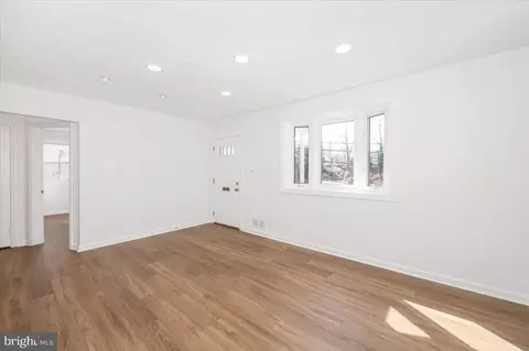 Living - 11852 Huggins Dr, Silver Spring, MD 20902 photo 5 of 9