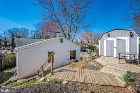 Exterior - 11852 Huggins Dr, Silver Spring, MD 20902 photo 9 of 21