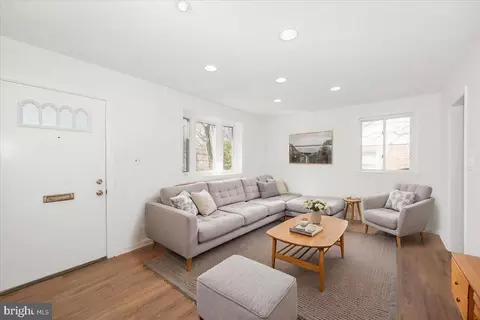 Living - 11852 Huggins Dr, Silver Spring, MD 20902 photo 1 of 9