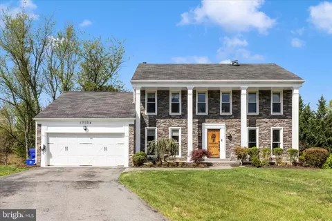 17104 Laburnum Ct, Rockville, MD 20855