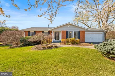 13316 Pepper Ct, Germantown, MD 20874