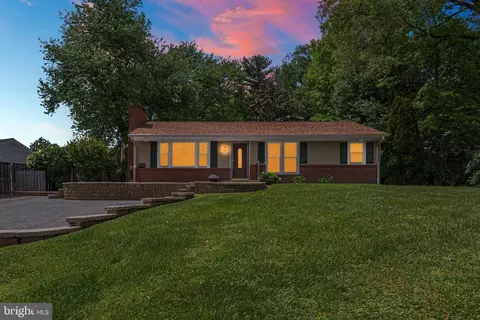 26800 Howard Chapel Dr, Damascus, MD 20872